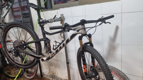 Scott Spark RC 900 SL Talla M - Image 6