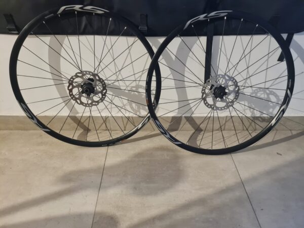 Ruedas Ruta Shimano RS Nueva - Image 2