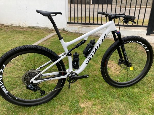 Specialized Epic Pro 2021 Talla L - Image 2