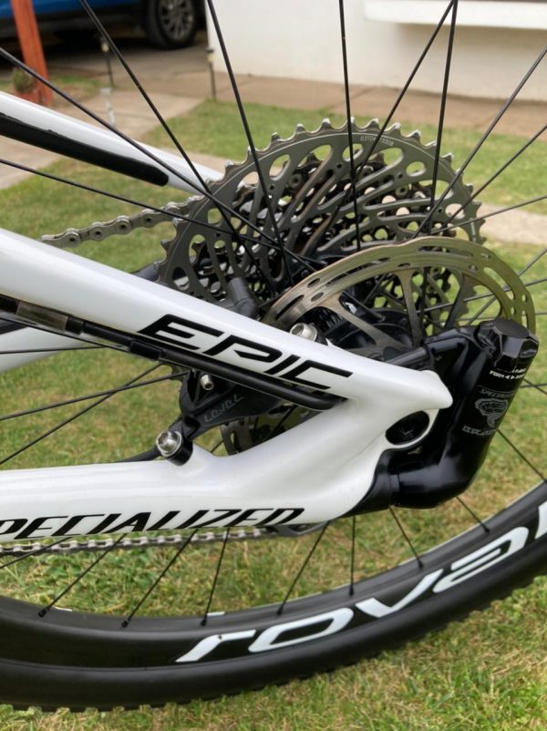 Specialized Epic Pro 2021 Talla L - Image 8