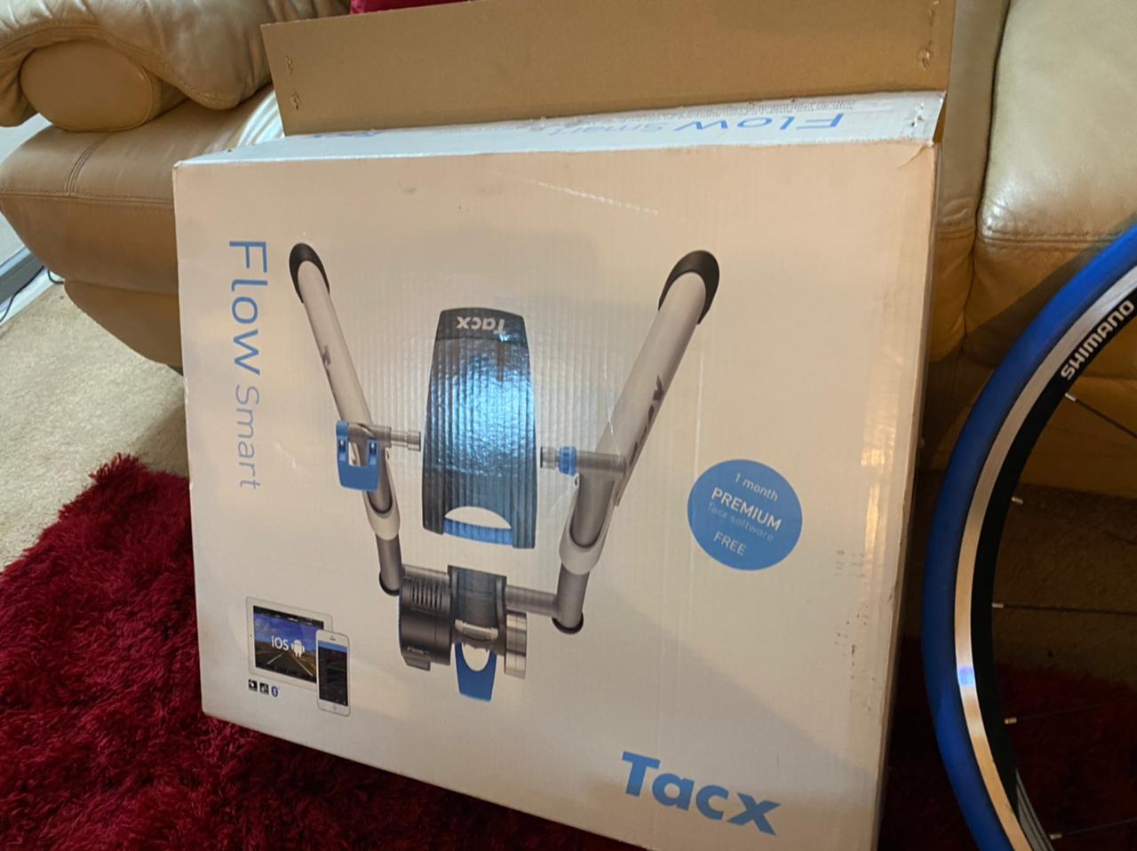 Rodillo Tacx Flow Smart + Rueda - Image 6