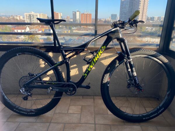 Specialized Epic Sworks 2017 Talla M - Image 3