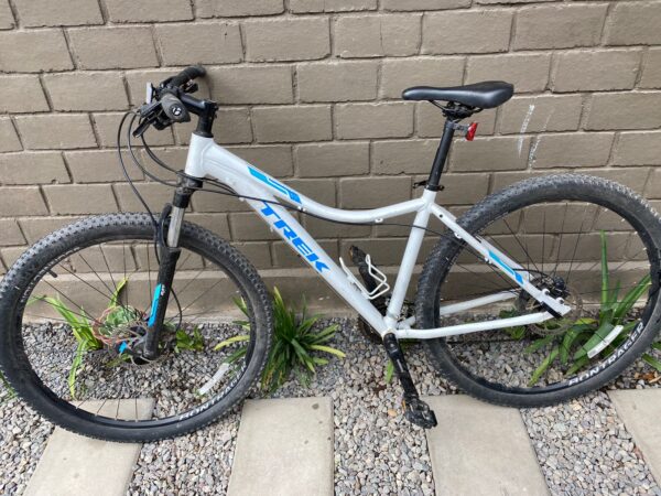 Trek Skye 5 Talla 18.5 - Image 10