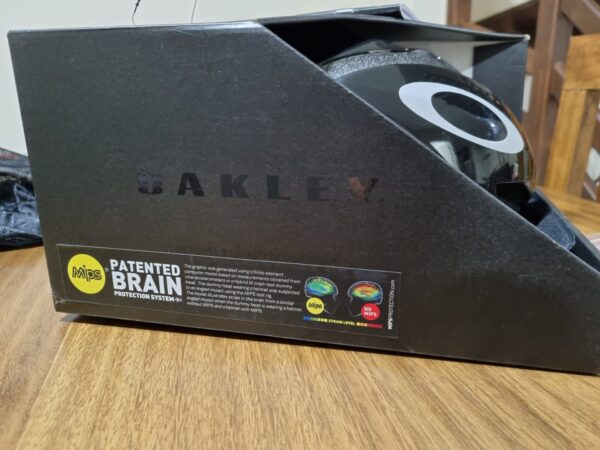 Casco Oakley Aro 5 Talla L - Image 11
