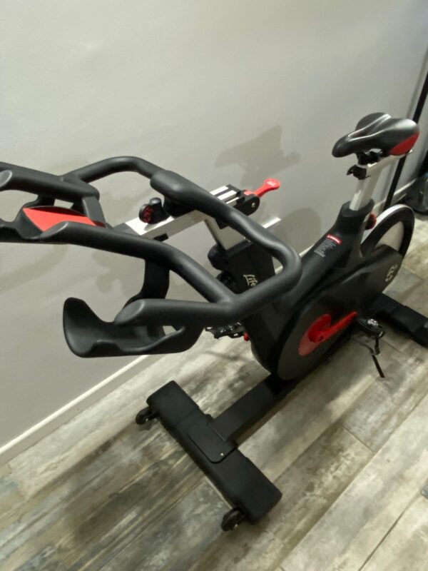Bicicleta Indoor Life Fitness IC4 - Image 4