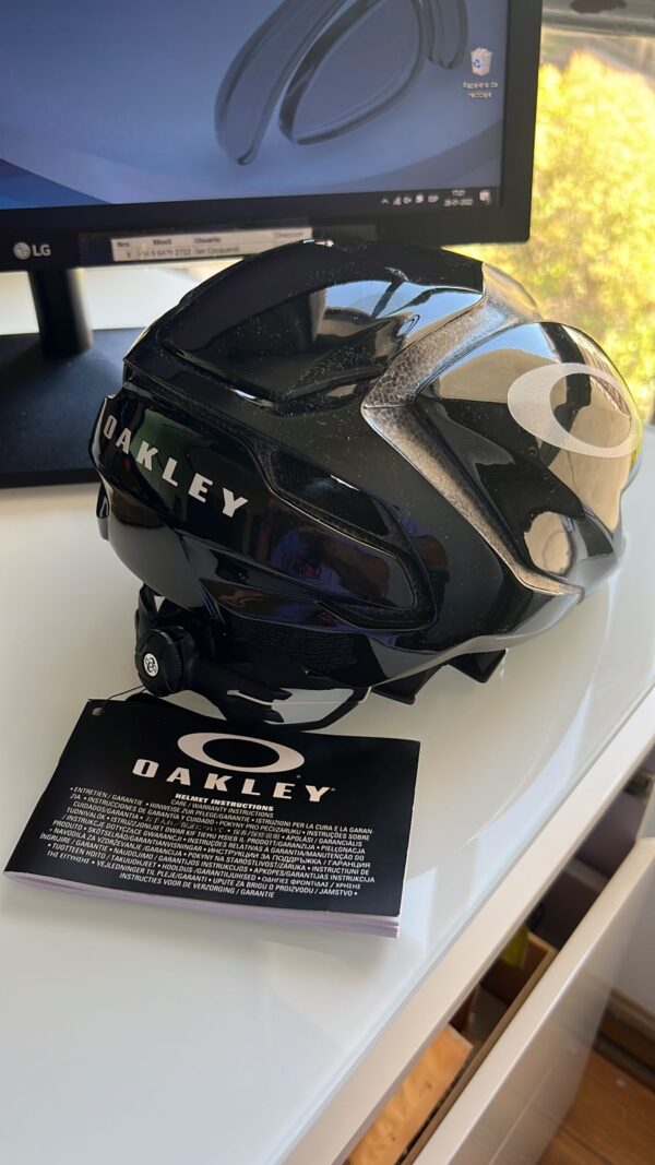 Casco Oakley Aro 5 - Image 2