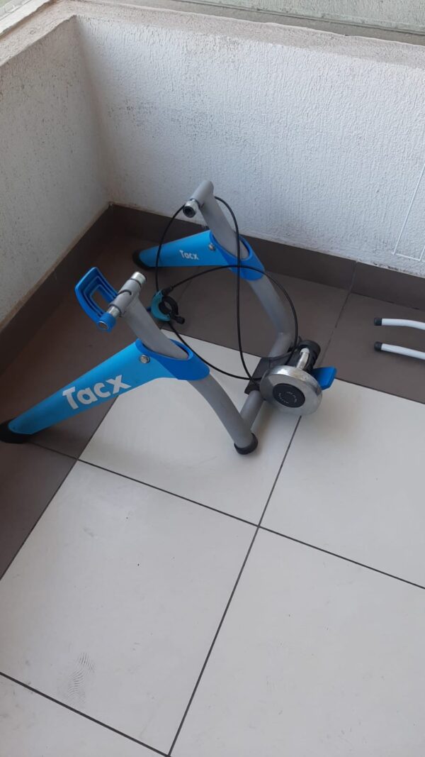 Trek Domane S Talla 54 + Rodillo Tacx Satori Smart - Image 8