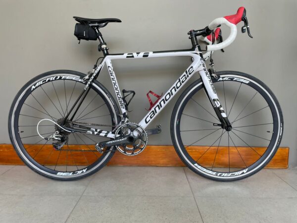 Cannondale SupersixEvo Talla 54 - Image 2