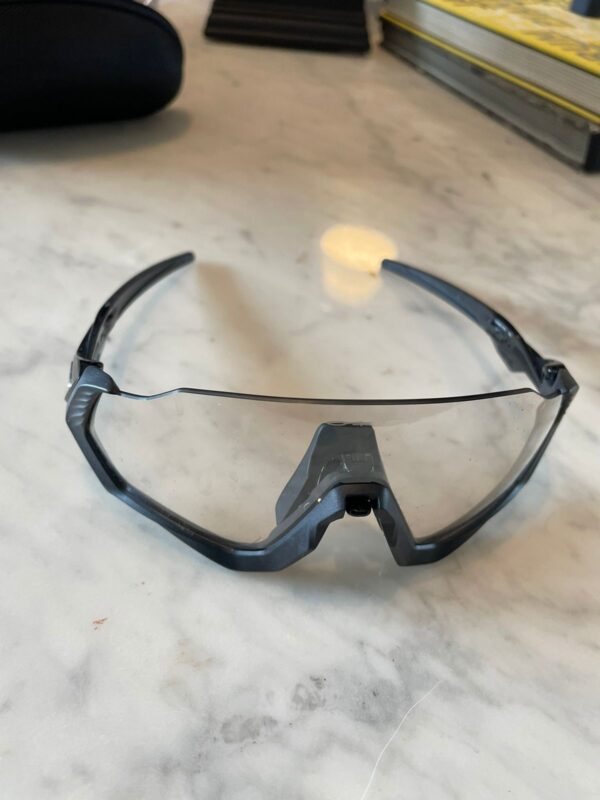 Oakley Flight Jacket Fotocromático - Image 2