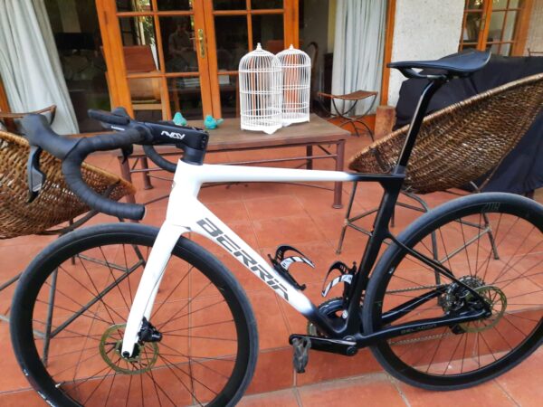 Bicicleta Berria Belador 8.1 2022 Talla 55 - Image 3
