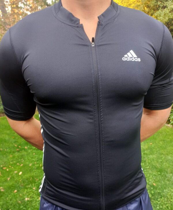 Tricota Adidas Talla L - Image 2
