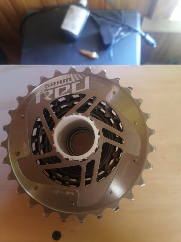 Piñon Sram Red 11 velocidades - Image 3