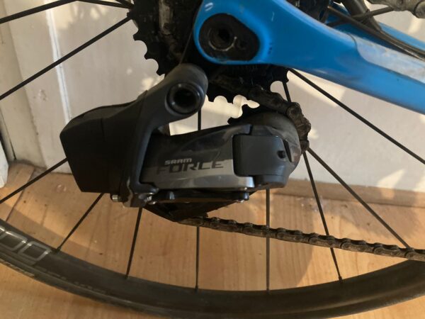 Canyon ultimate cf SL 2021 talla XL - Image 8