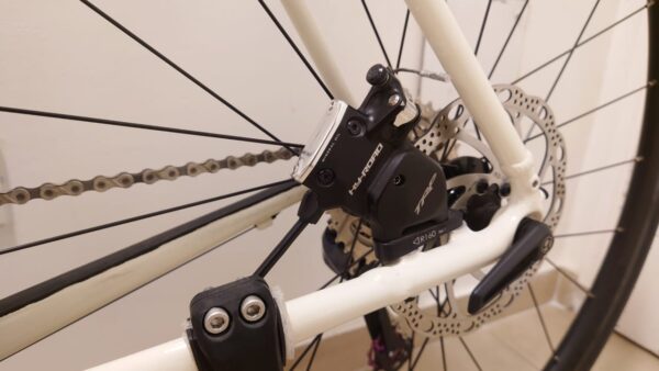 Trek Checkpoint AL3 Talla 56 - Image 9