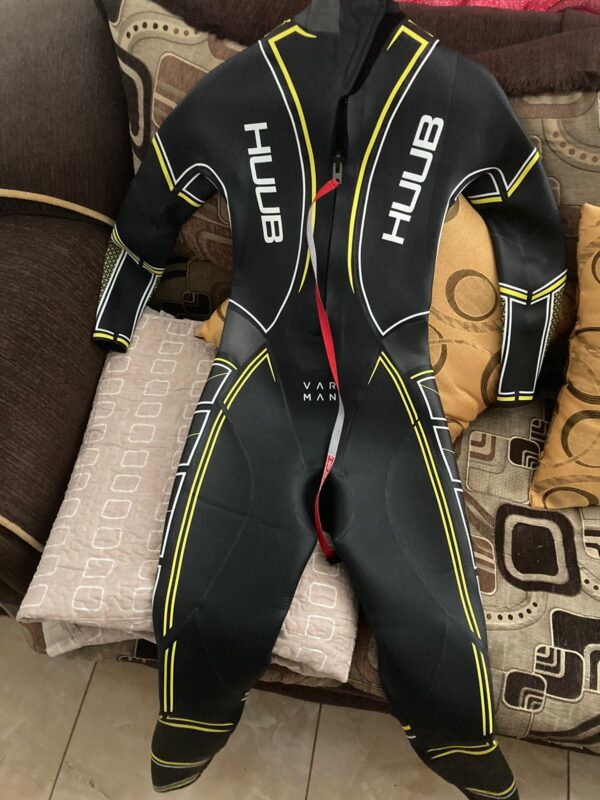 Traje de agua huub varman limited edition fluo Talla M - Image 2