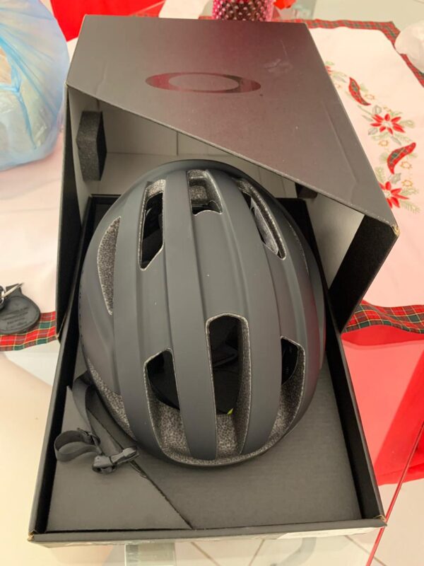Casco Oakley Aro 3 Talla S - Image 2