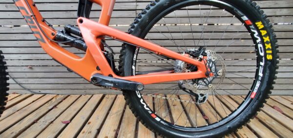 Santa Cruz Nomad C Talla S - Image 3