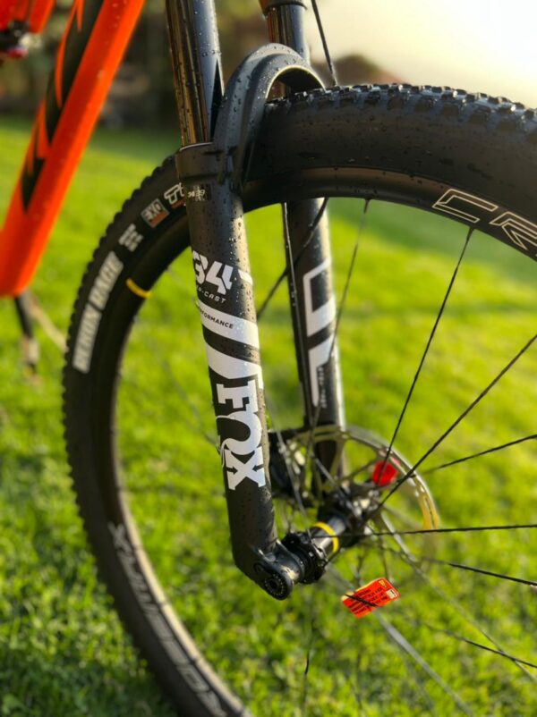 KTM SCARP 2022 Talla L Componentes nuevos - Image 17