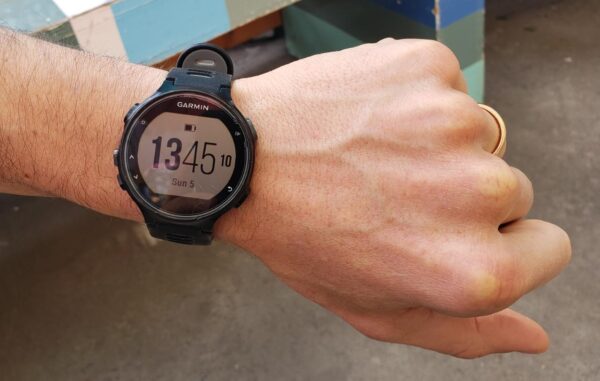 Garmin 735 XT - Image 2