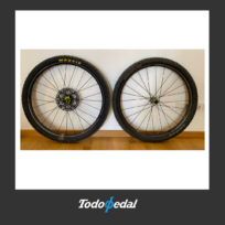 Ruedas Industrynine ultralite 28c