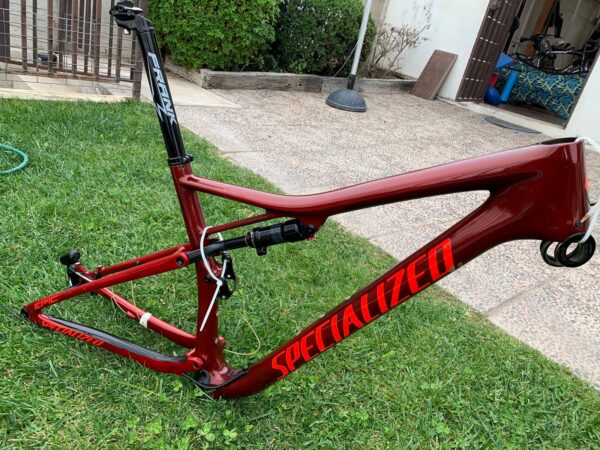 Cuadro Specialized Epic Expert Carbon año 2020 talla L - Image 3