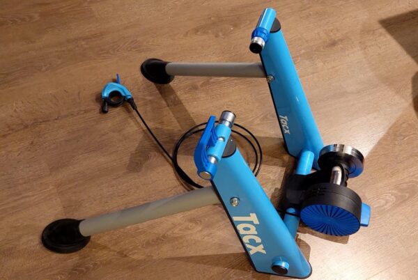 Rodillo Tacx Blue Matic + Neumático - Image 9