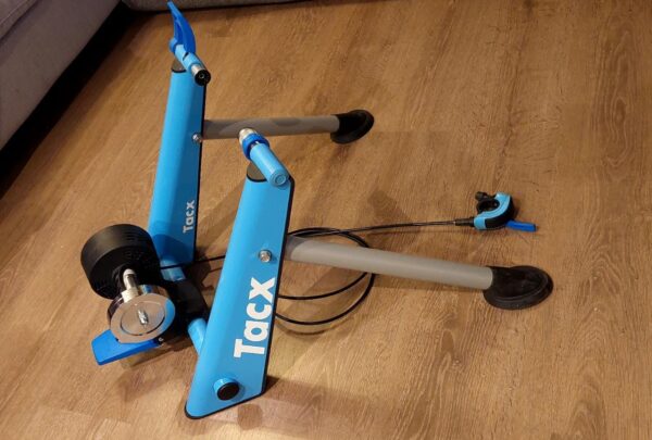 Rodillo Tacx Blue Matic + Neumático - Image 10