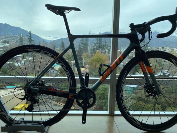 GIANT TCX Gravel Talla M - Image 2