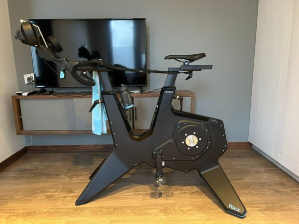 Bicicleta Tacx Neo Bike Smart - Image 3