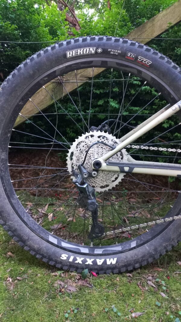 Commencal Meta AM HT Talla M - Image 3