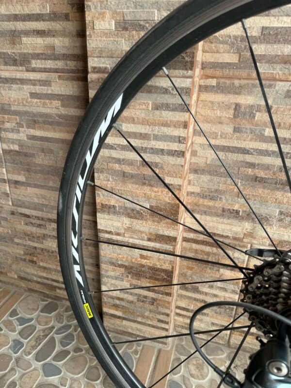 Fuji Roubaix Talla 58 - Image 7