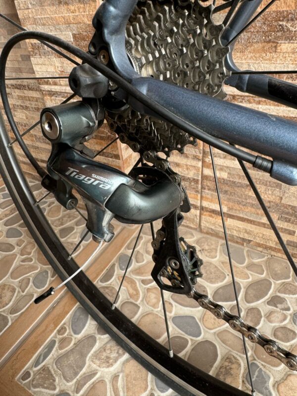 Fuji Roubaix Talla 58 - Image 4