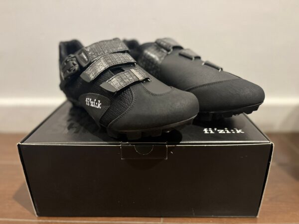 Fizik M1 Talla 10 US nuevo - Image 2