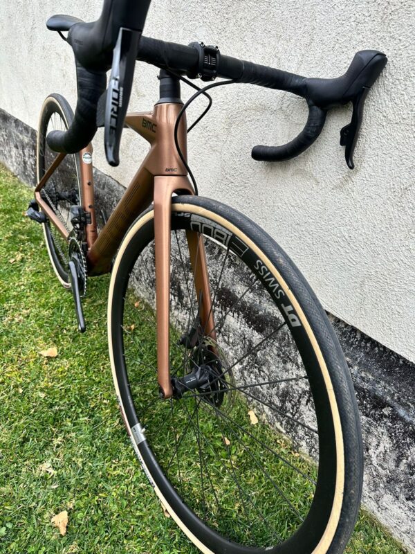 BMC Roadmachine Two Talla 47 - Image 11