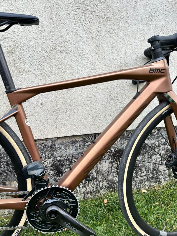 BMC Roadmachine Two Talla 47 - Image 9