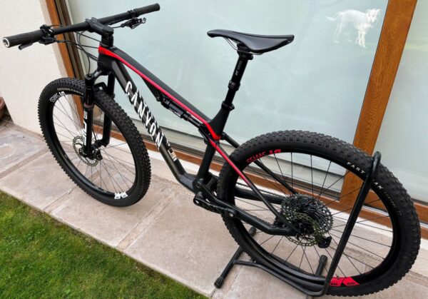 Canyon Lux CF SLX9 Talla M - Image 3